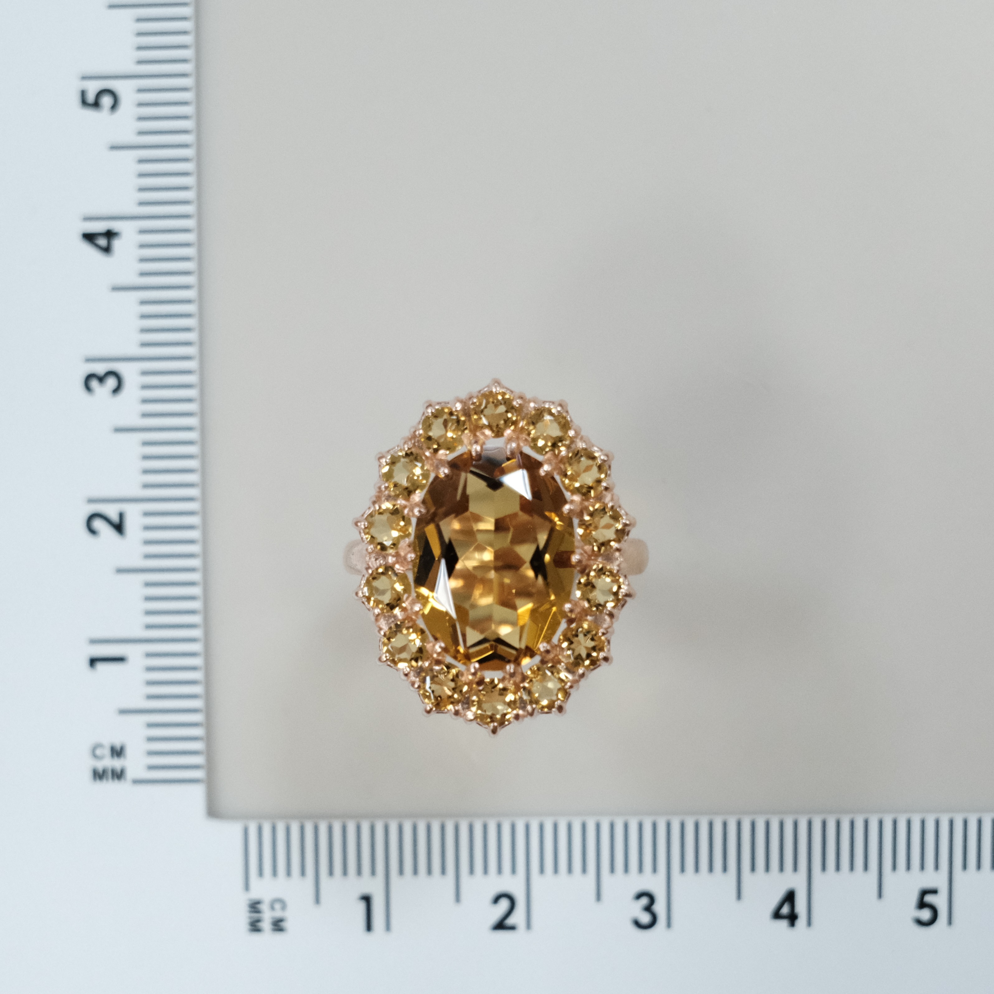 Серебряное кольцо с цитринами
